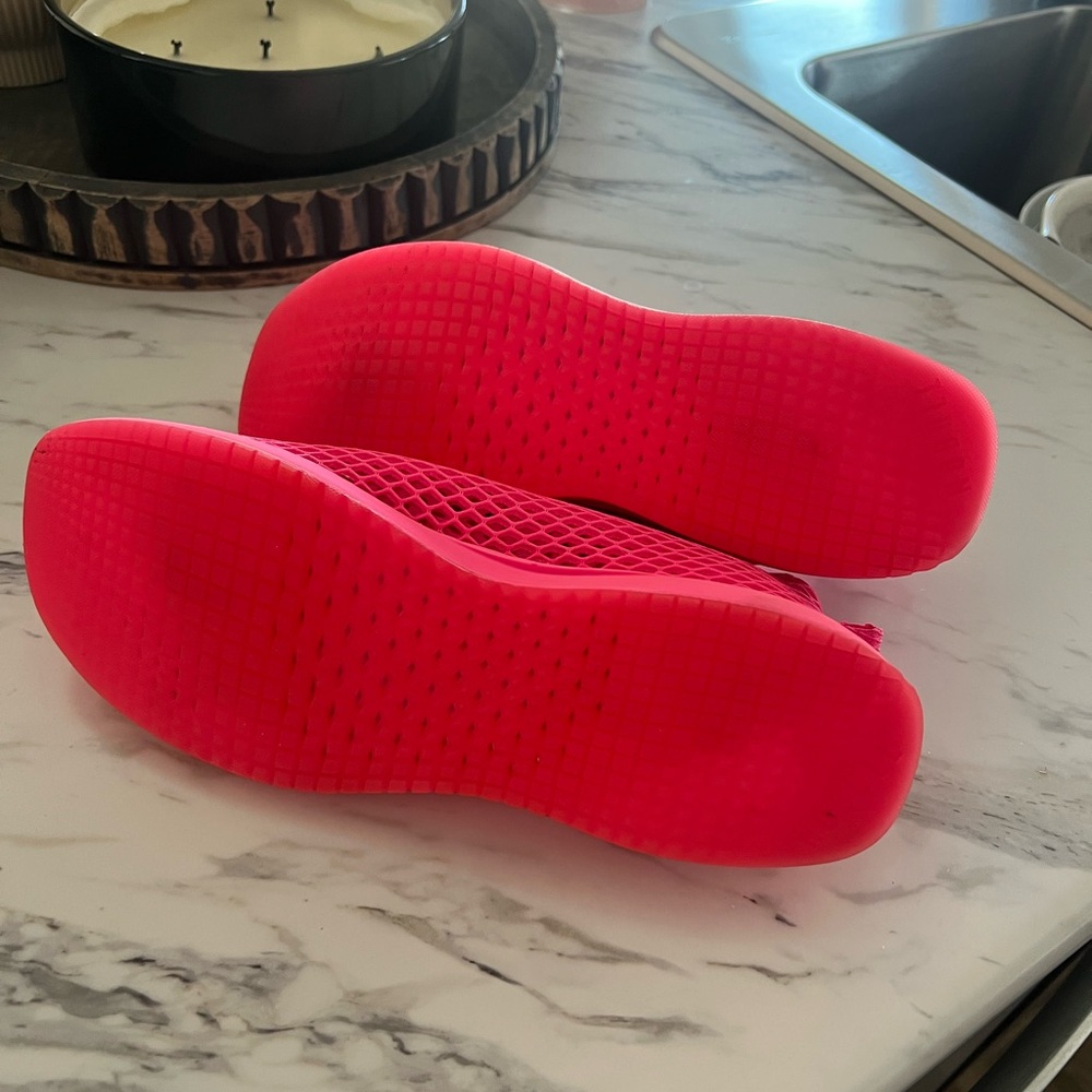 Brand New NOBULL Mesh Trainers - Picture 4 of 5